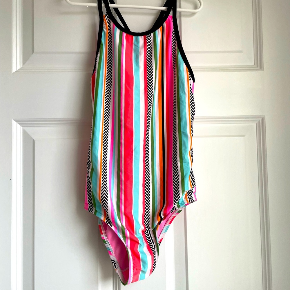 TYR Girls One Piece Swimsuit, Size 10